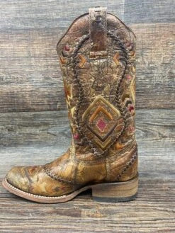 C2915-1 Women's Whip Stitch Square Toe Western Boot By Corral -Western Cowboy Equipment Store IMG 3331