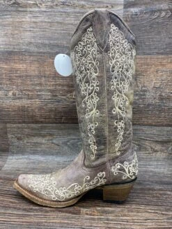 A1094 Women's Embroidered Snip Toe Western Boot By Corral -Western Cowboy Equipment Store IMG 3880