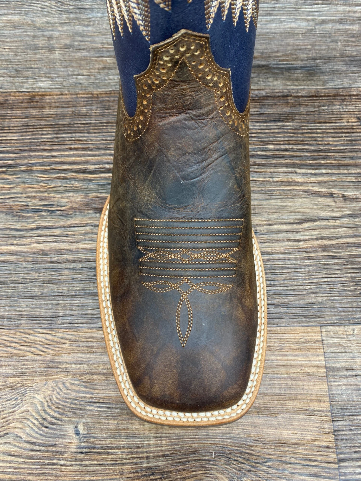 10014053 Men's Tycoon Square Toe Western Boot By Ariat 3 10014053 Men's Tycoon Square Toe Western Boot By Ariat - Image 3