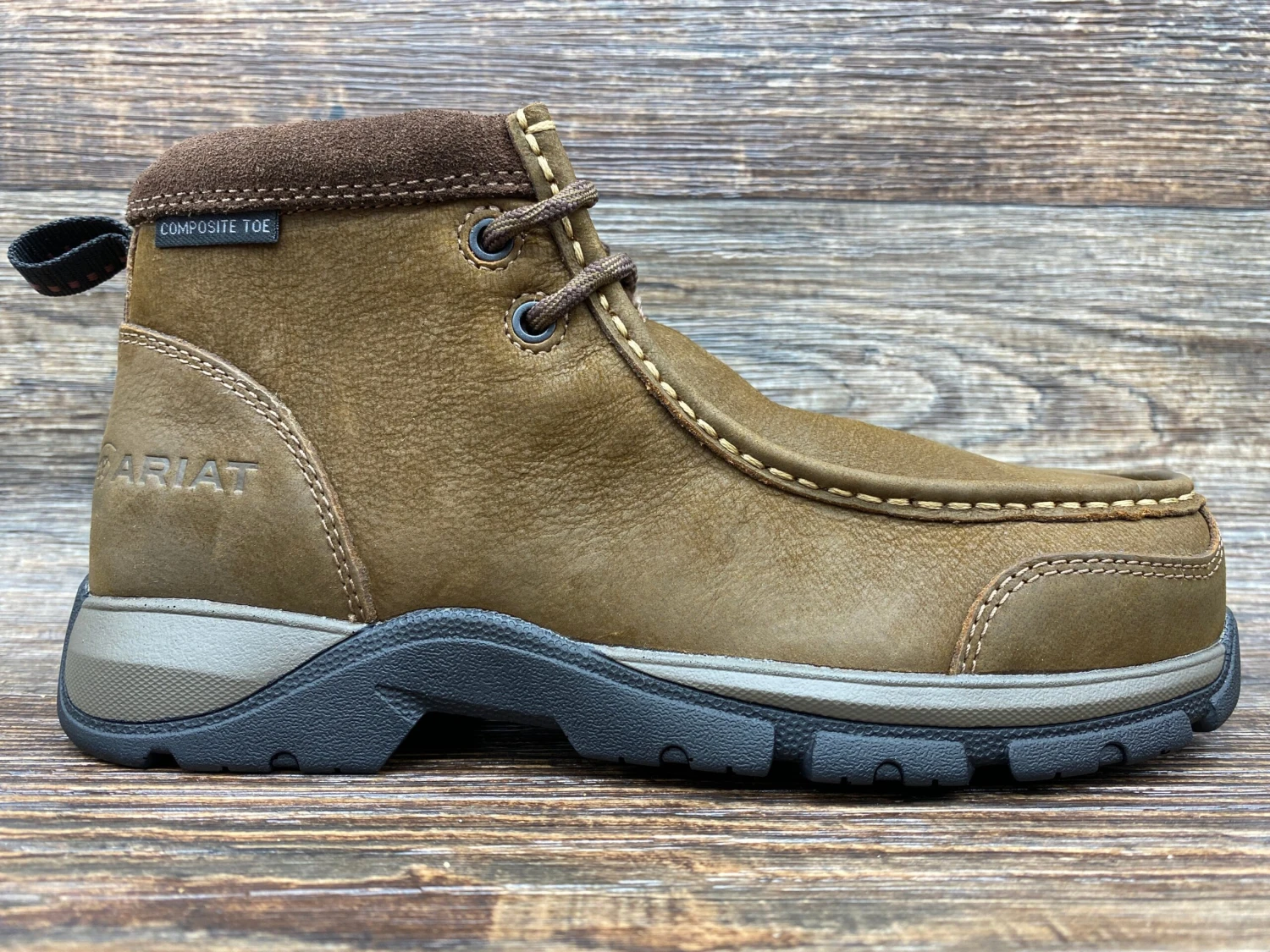 10035978 Women's Edge LTE Moc Toe Composite Toe Work Shoe By Ariat. 2 10035978 Women's Edge LTE Moc Toe Composite Toe Work Shoe By Ariat. - Image 2