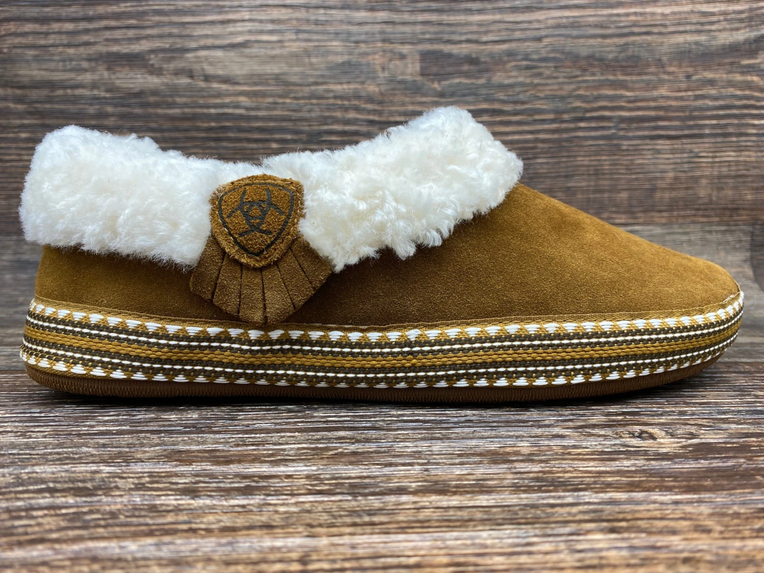 Ar2827 Women's Melody Fleece Lined Slipper By Ariat 14 Ar2827 Women's Melody Fleece Lined Slipper By Ariat - Image 14