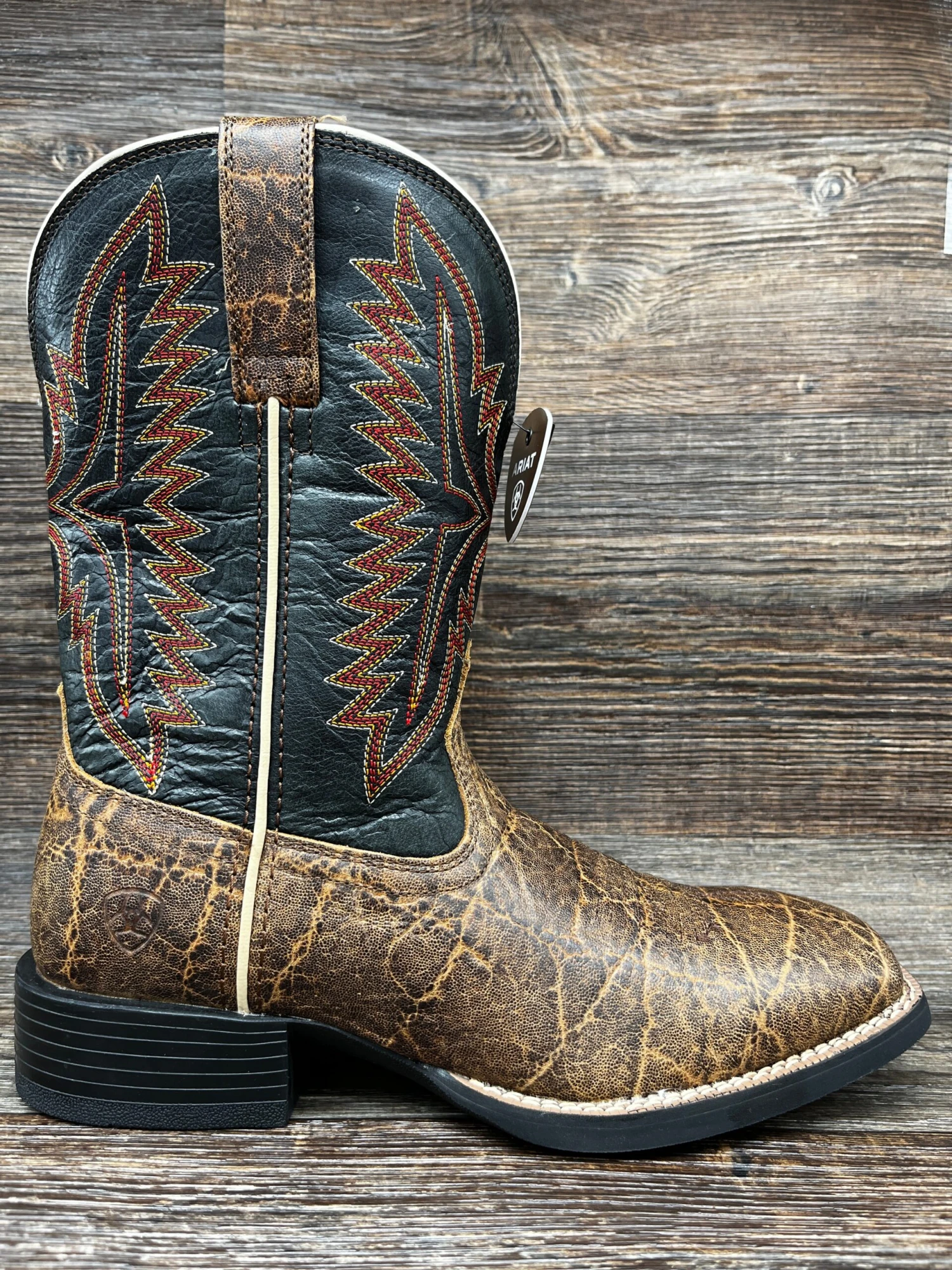 10040277 Men's Sport Smokewagon Square Toe Western Boot By Ariat 1 10040277 Men's Sport Smokewagon Square Toe Western Boot By Ariat