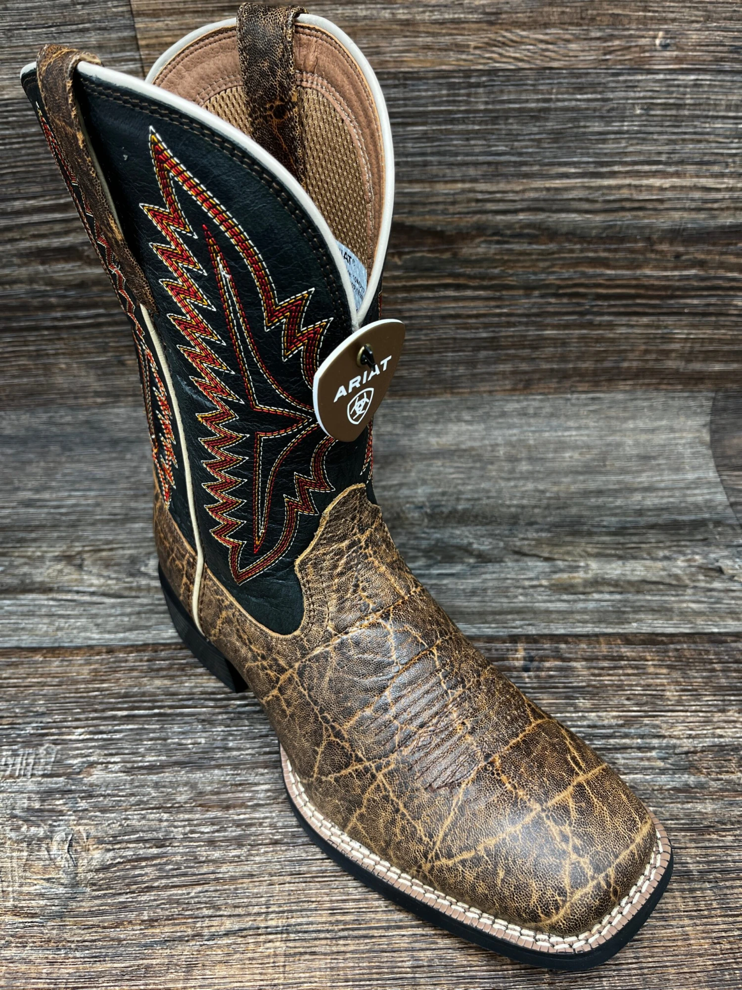 10040277 Men's Sport Smokewagon Square Toe Western Boot By Ariat 2 10040277 Men's Sport Smokewagon Square Toe Western Boot By Ariat - Image 2