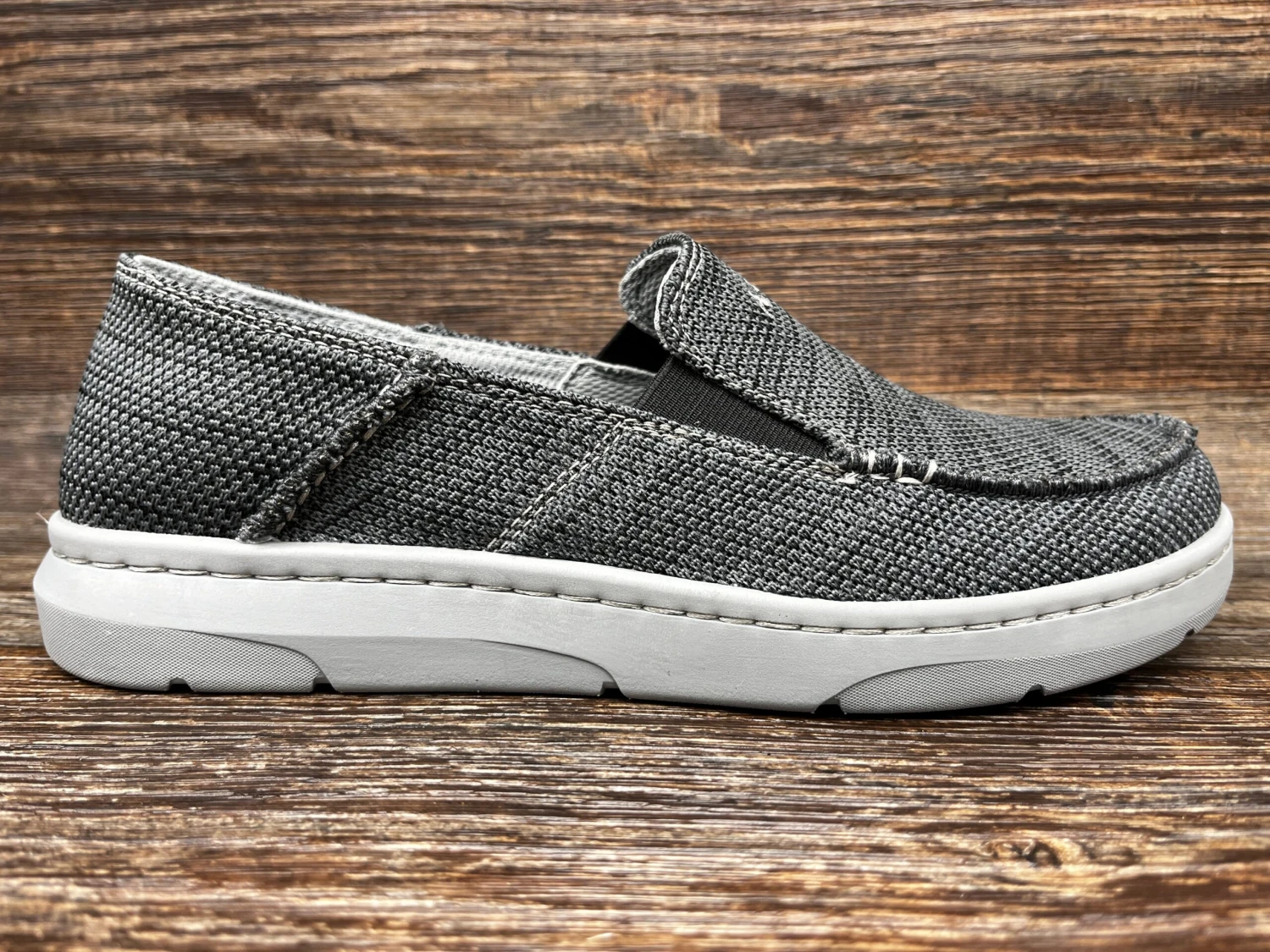 10040413 Men's Hilo 360 Slip On Casual Shoe By Ariat 2 10040413 Men's Hilo 360 Slip On Casual Shoe By Ariat - Image 2