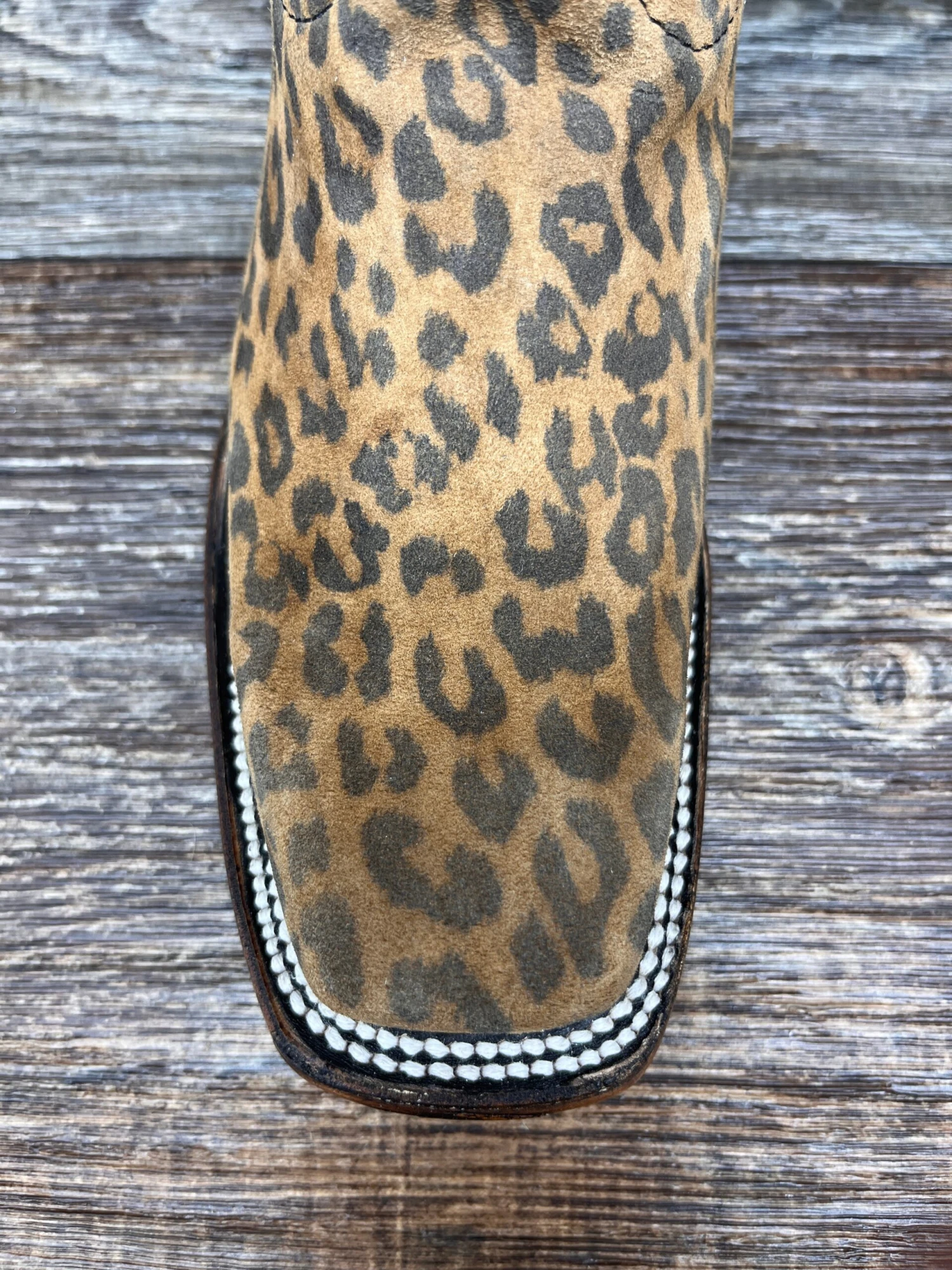 J7108 Kid's Youth Leopard Print Square Toe Western Boot By Corral 3 J7108 Kid's Youth Leopard Print Square Toe Western Boot By Corral - Image 3