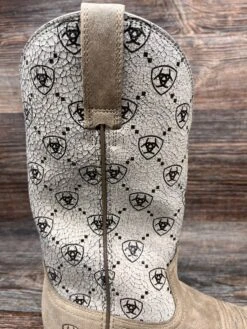 10040362 Women's Round Up Wide Square Toe Western Boot By Ariat -Western Cowboy Equipment Store IMG 7250