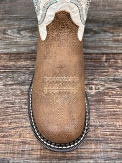 10040265 Women's Fatbaby Heritage Tess Round Toe Western Boot By Ariat -Western Cowboy Equipment Store IMG 7487