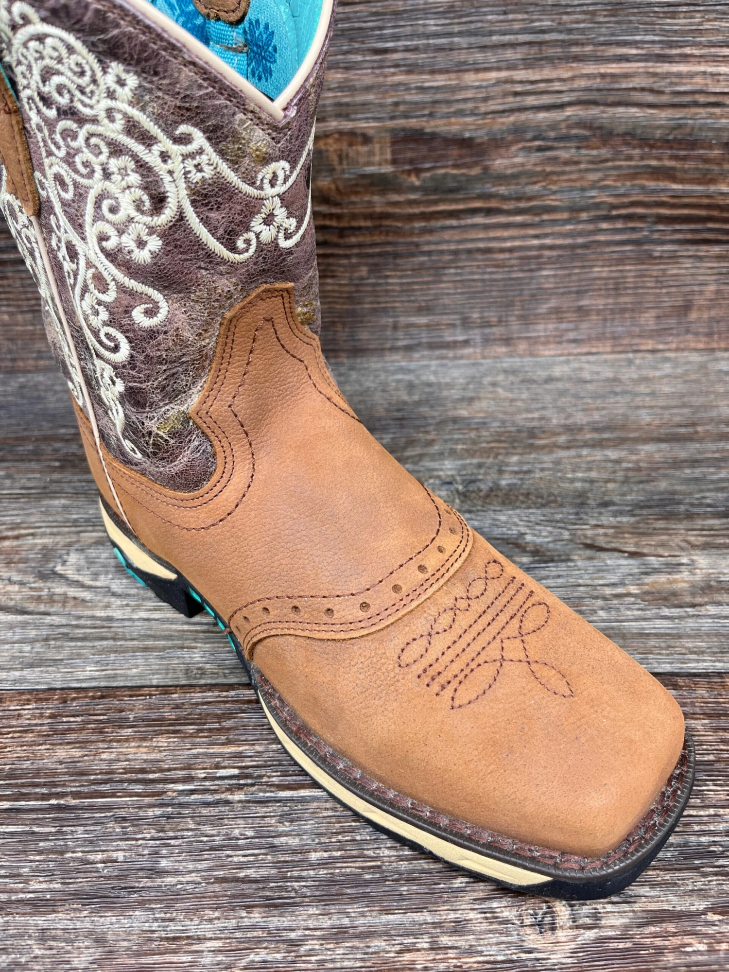 W5006 Women's Farm & Ranch Soft Toe Work/Western Boot By Corral 2 W5006 Women's Farm & Ranch Soft Toe Work/Western Boot By Corral - Image 2