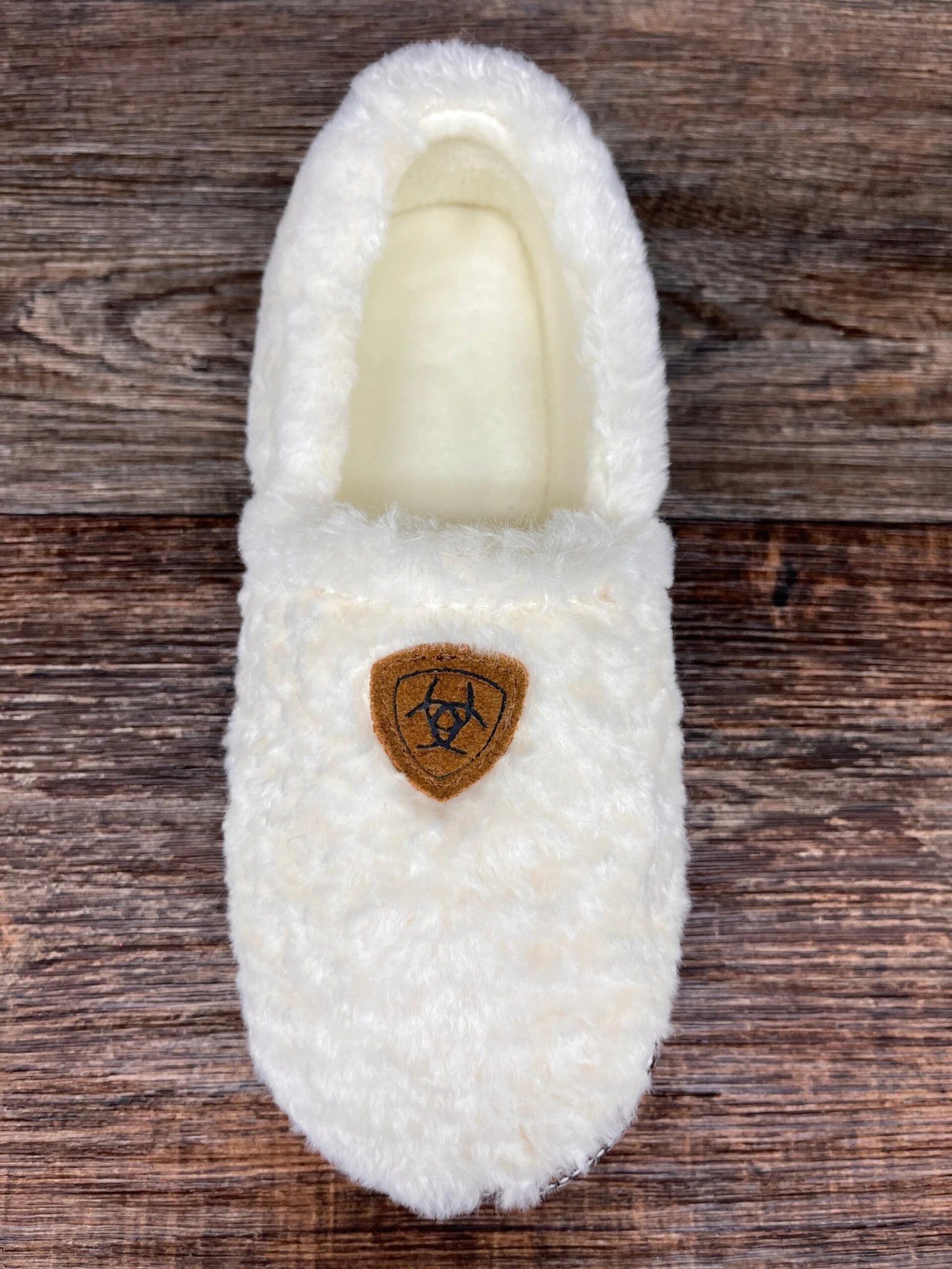 Ar2271 Women's Snuggle Slipper By Ariat 7 Ar2271 Women's Snuggle Slipper By Ariat - Image 7