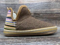 Ar2238 Women's Bootie Slipper By Ariat -Western Cowboy Equipment Store IMG 8876