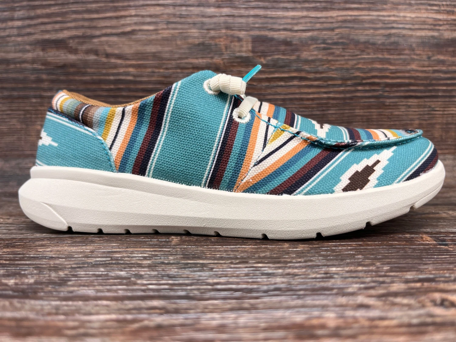 10044590 Women's Hilo Lace Up Casual Shoe By Ariat 5 10044590 Women's Hilo Lace Up Casual Shoe By Ariat - Image 5